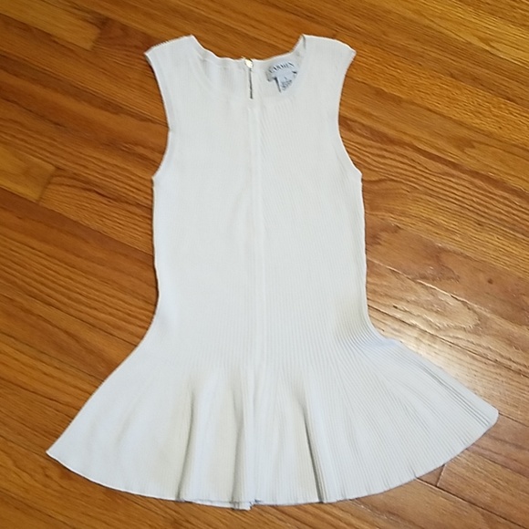 Carmen Marc Valvo Tops - Carmen Marc Valvo Sleeveless Top